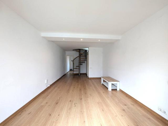 Dúplex en Venta en Sant Vicenç Dels Horts