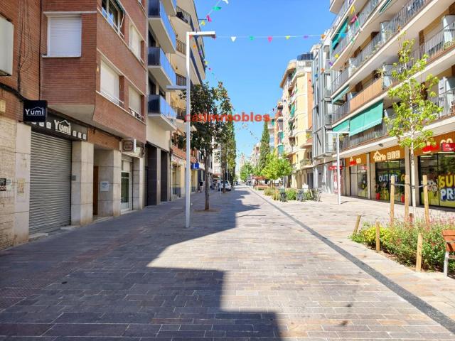Dúplex en venta en Sant Cugat del Vallès, El Coll. Magnífico dúplex con terraza privada de 80 m2 y vistas en Sant Cugat del Vallès. Dúplex Sant Cugat del.