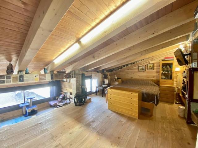 Dúplex en Venta en Sant Joan Les Fonts