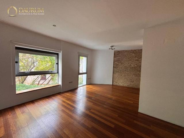 Dúplex en Venta en Santa Catalina