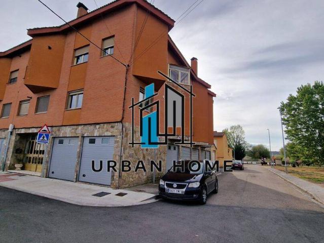 Dúplex en Venta en Santa Marina del Rey