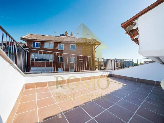 Dúplex en Venta en Santa Perpètua de Mogoda