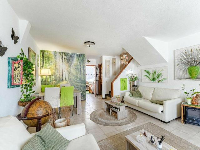 Dúplex en venta en Santiago del Teide, Puerto de Santiago. Tu nuevo hogar frente al mar en Puerto de Santiago. Dúplex Santiago del.