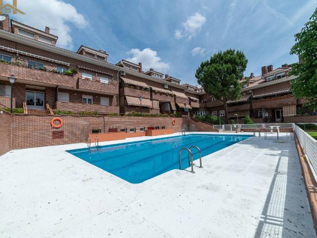 Dúplex en Venta en Sevilla la Nueva