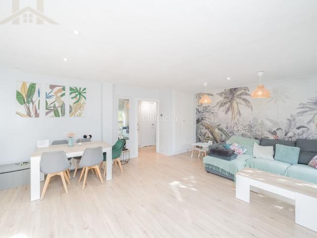 Dúplex en venta en Sevilla la Nueva. Estupendo dúplex totalmente reformado. Dúplex Sevilla la.