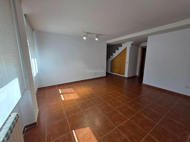 Dúplex en venta en Serranillos del Valle. Excelente dúplex en Serranillos. Dúplex Serranillos del.