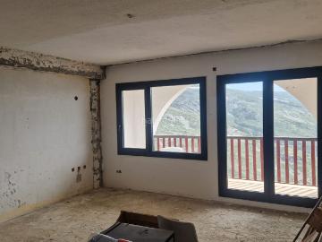 Dúplex en venta en Sierra Nevada, Zona media. Amplia vivienda tipo dúplex en los Copos. Dúplex Sierra.