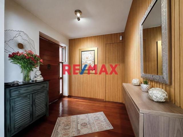 Dúplex En Venta En Surco | 4 Dormitorios | Área Social Con Parrilla