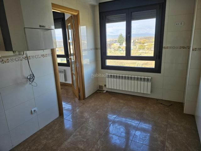 Dúplex en venta en Ponferrada, Cuatro Vientos. Impecable Casa Nueva en Cuatrovientos, Ponferrada Tu Hogar Ideal Te Espera!. Dúplex.