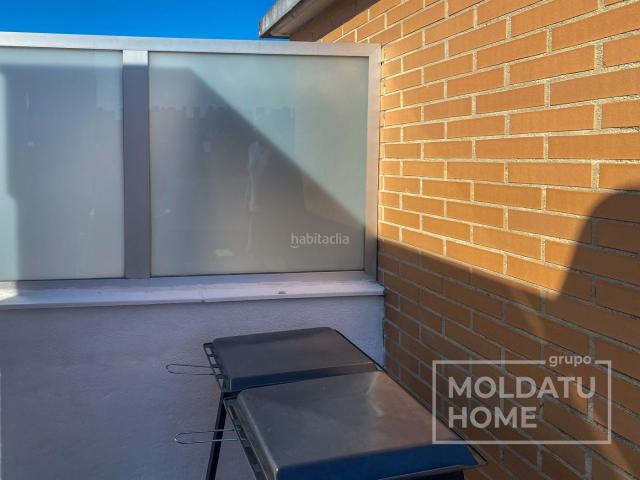 Dúplex en venta en Pamplona Iruña, Buztintxuri. ÁTICO DÚPLEX CON ESPECTACULAR TERRAZA DE 70 m EN PAMPLONA. Dúplex Pamplona.