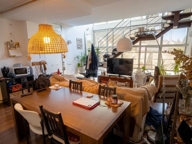Dúplex en venta en Papiol El. ESPECTACULAR PISO SEMI NUEVO CON TERRAZA Y ENTRADA INDEPENDIENTE. Dúplex Papiol.