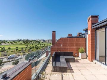 Dúplex en Venta en Prado de Somoaguas
