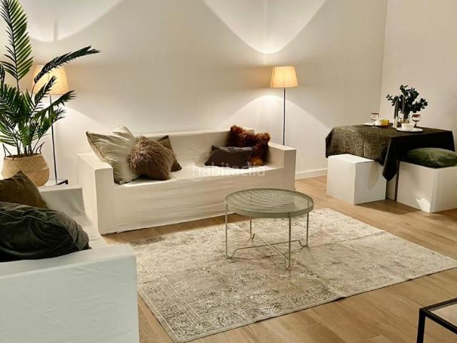 Dúplex en venta en Prat de Llobregat El, Estruch Eixample. ÁTICO DÚPLEX EN VENTA EN ZONA EIXAMPLE EL PRAT DEL LLOBREGAT, 2 HAB 2 BAÑOS, TERRAZA 24 m2, PISCINA COMUNITARIA. Dúplex Prat de.