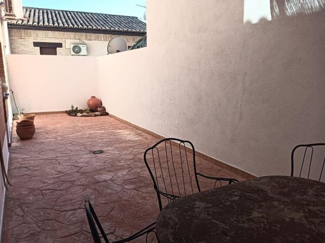 Dúplex en venta en Puebla de Montalbán La. Espectacular dúplex con garaje, patio privado y accesibilidad total en La Puebla de Montalbán. Dúplex Puebla de Montalbán.