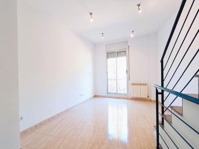 Dúplex en venta en Roca del Vallès La. ANSELM CLAVE. Dúplex Roca del Vallès.