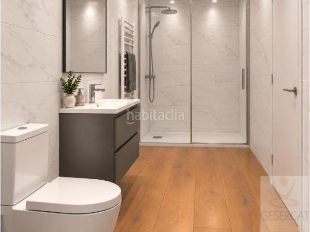 Dúplex en venta en Rubí, Ca n´Oriol. Dúplex ático con gran terraza obra nueva. Dúplex.