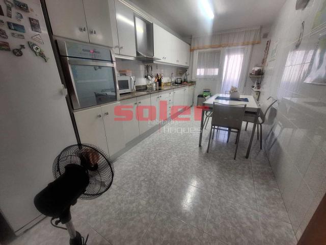 Dúplex en venta en Rubí, Ca n´Oriol. ESPECTACULAR DÚPLEX DE 150 m² CON 3 TERRAZAS EN CA N'ORIOL. Dúplex.