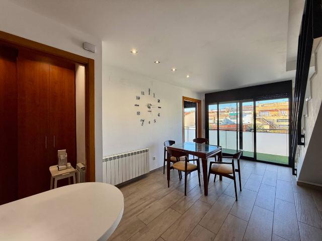 Dúplex en Venta en Torre Sana
