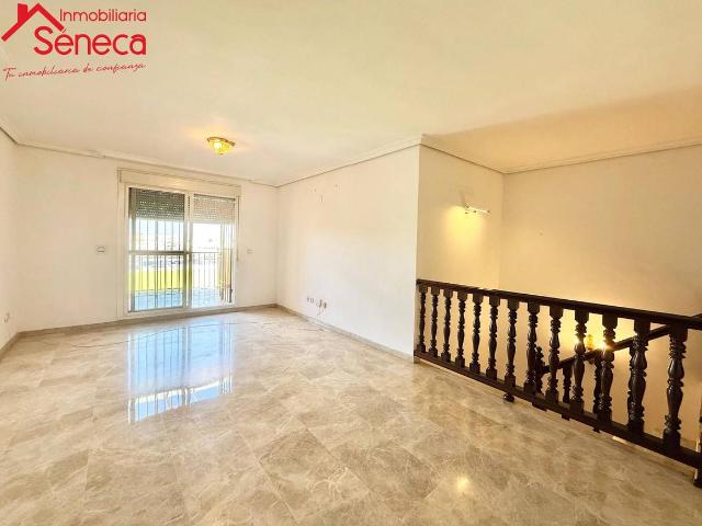 Dúplex en Venta en Tablero Bajo Arruzafilla