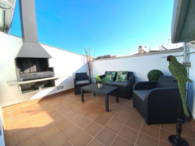 Dúplex en venta en Terrassa, Ca n'Aurell. DÚPLEX DE DISEÑO CON TERRAZA EN EL CENTRO DE TERRASSA. Dúplex.