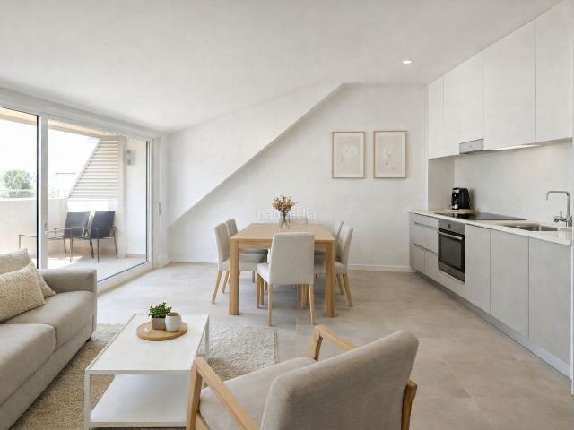 Dúplex en venta en Terrassa, La Maurina. Piso tipo ÁTICO DÚPLEX de 130m2 construidos 94m2 útiles. Terrrassa. Dúplex.