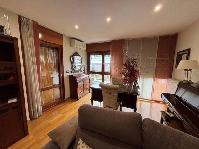 Dúplex en Venta en Teruel