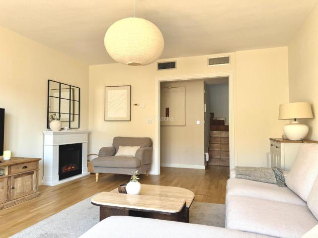 Dúplex en venta en Utebo. Estupenda vivienda tipo dúplex. Referencia VL09242026. Dúplex.