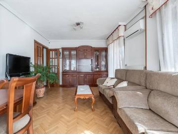 Dúplex en Venta en V Centenario