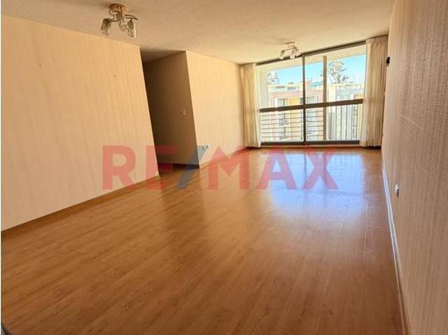 Dúplex En Venta En Valle Blanco