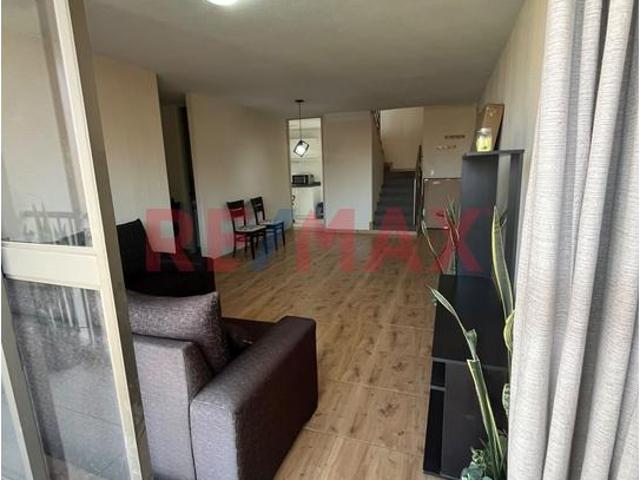 Dúplex En Venta En Valle Blanco