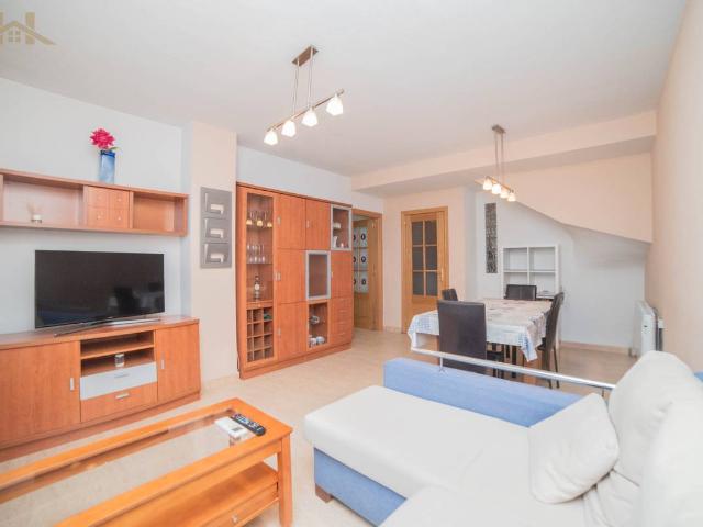 Dúplex en Venta en Valmojado
