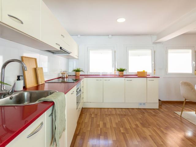 Dúplex en venta en Vilafranca del Penedès, Centre Vila. Despacho tipo dúplex con gran terraza privada en el centro de Vilafranca. Dúplex Vilafranca del.