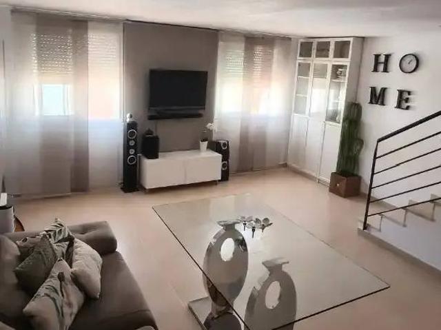 Dúplex en Venta en Villafranca de Córdoba