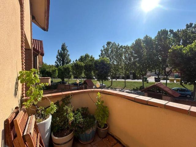 Dúplex en Venta en Villamediana de Iregua