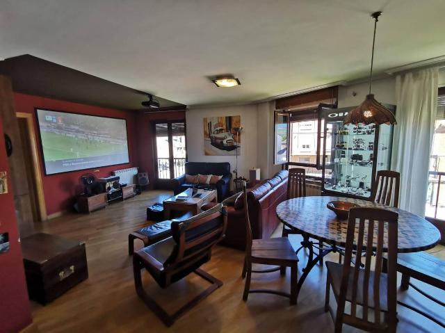 Dúplex en Venta en Zona Alta