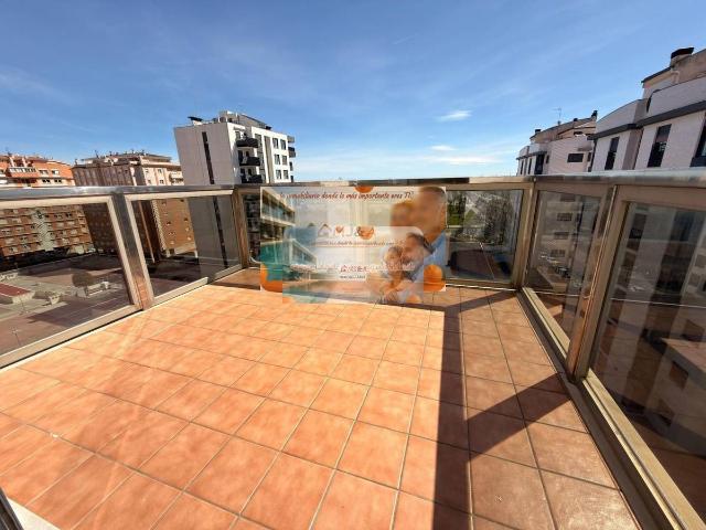 Dúplex en Venta en Zona Avenida del Mar