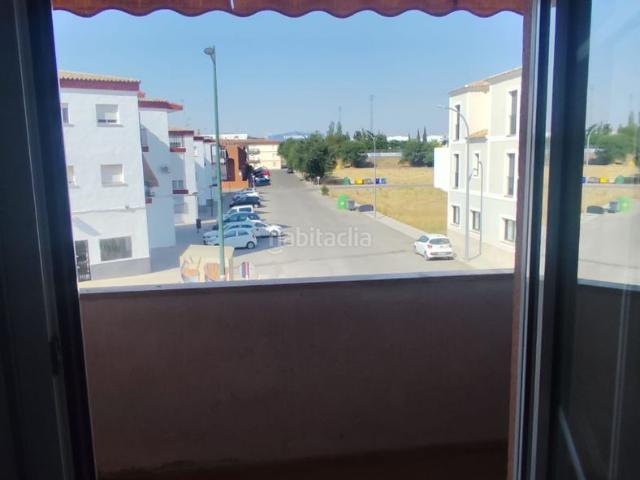 Dúplex en venta en Zafra. PISO DUPLEX, MUY LUMINOSO, 4 DORMITORIOS, GRAN SALON, COCINA AMUEBLADA, 2 BAÑOS. Dúplex.