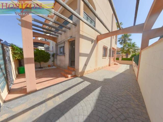 Dúplex en Venta en Zurgena