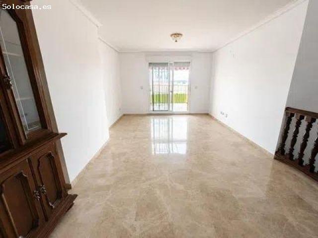 DUPLEX EN ZONA DE LA ARRUZAFILLA