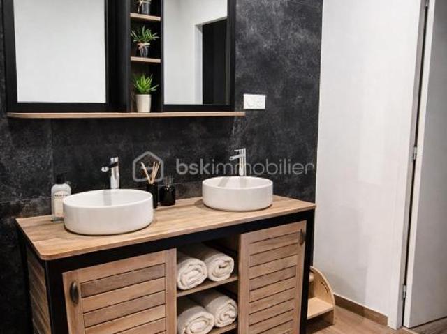 Duplex esprit maison – volumes + lumière + zéro travaux