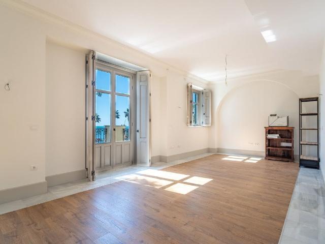 Duplex exclusivo de lujo en un palacete histórico en el Pase. 281m² Monte Victoria