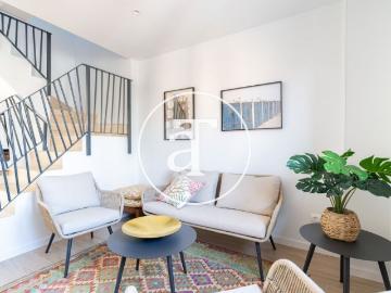 Duplex for monthly rent with 1 bedroom, 1 bathroom, toilet and outdoor terrace in Hortaleza