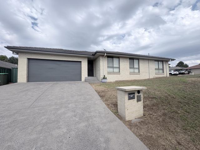 Duplex For Lease 1 Black Street, Muswellbrook
