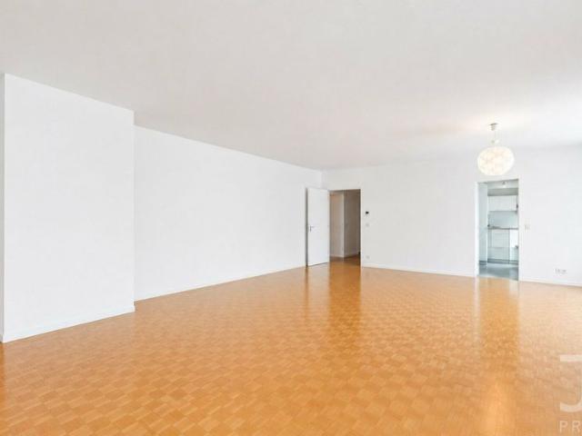 Duplex for rent