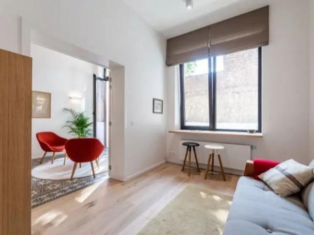Duplex for rent, Elsene