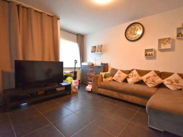 Duplex for rent, Halle