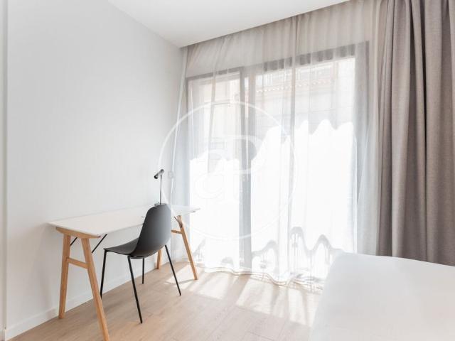Duplex for rent in Gràcia