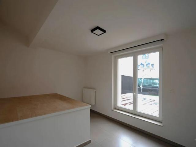 Duplex for rent, Namur