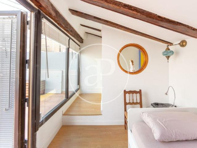 Duplex for rent with views in San Francesc Valencia