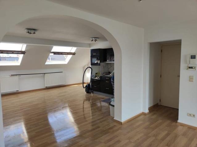 Duplex for 2 students Parc Astrid St Guidon